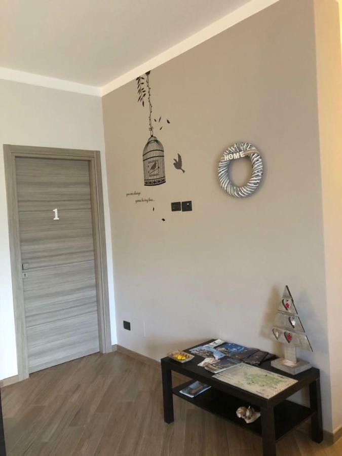 B&B Tre Passi Dalla Torre Montesarchio Exterior foto